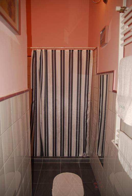 Balazs Apartment - Oktogon Budapest Eksteriør billede